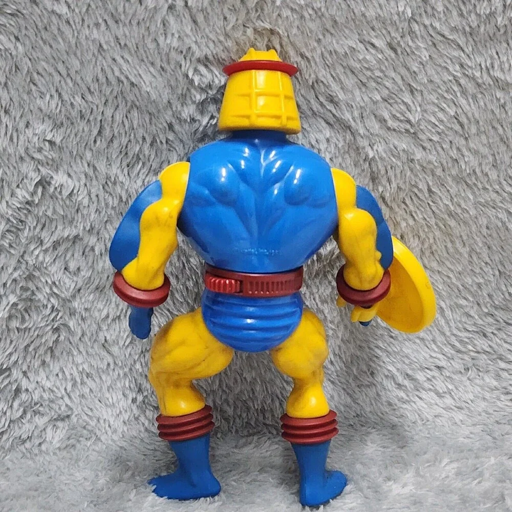 Vintage SY-KLONE Masters of the Universe Figure - 1984 MOTU Sy-Clone Spins